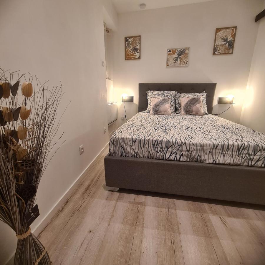 Tuchan Tres Joli Appartement 2 Pieces, Centre-Ville מראה חיצוני תמונה